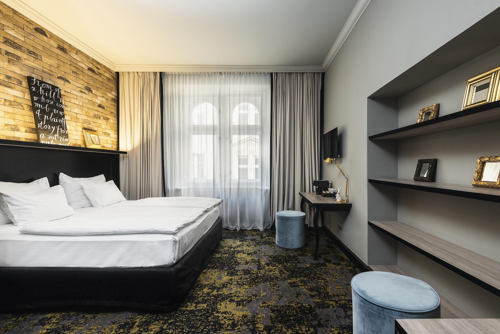 Numa Root 4* Praha