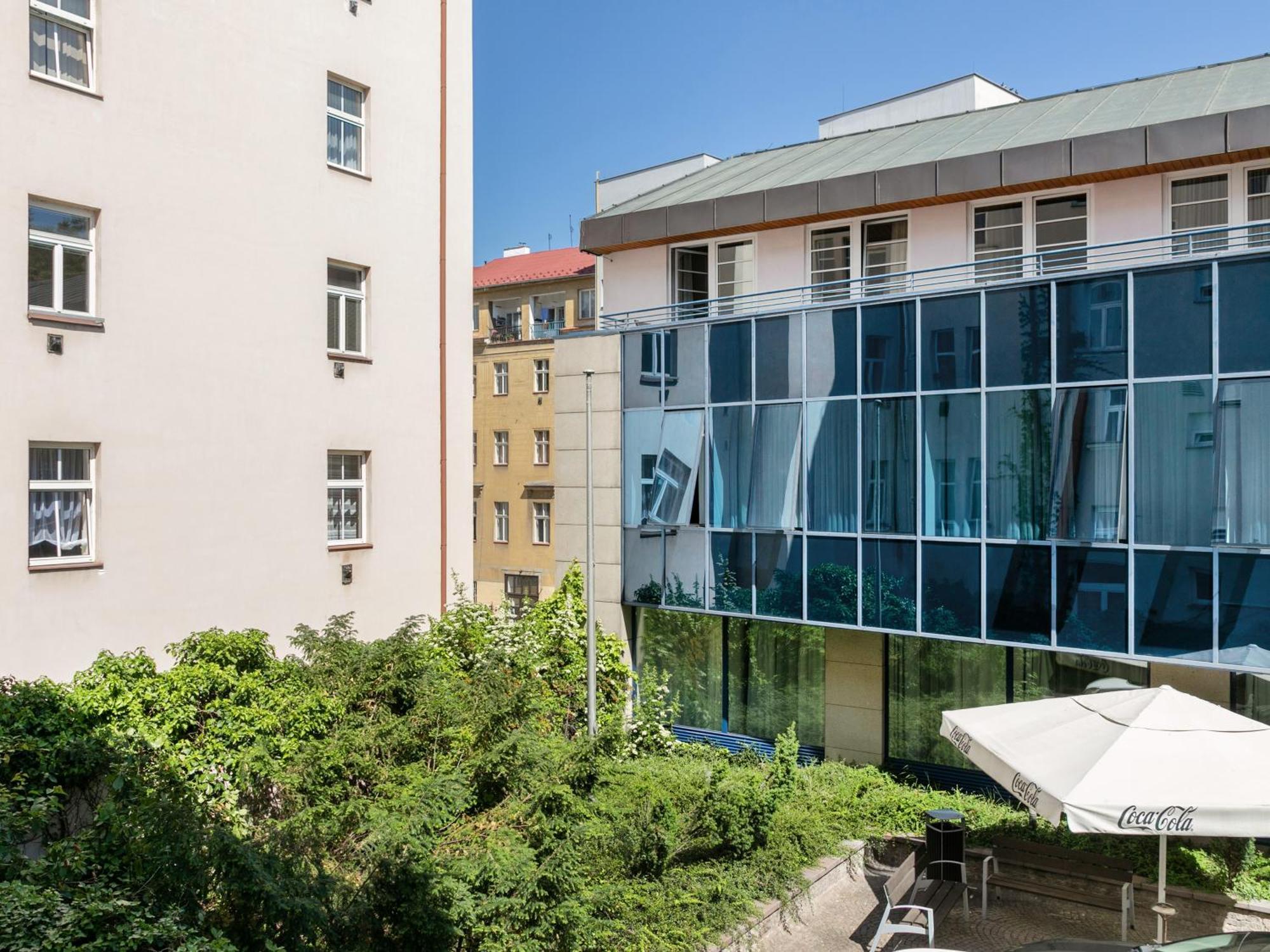 Numa Root Praha